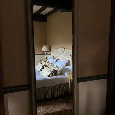 Palacio De Cutre 호텔 라골레타