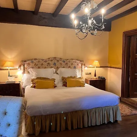 فندق Palacio De Cutre La Goleta (Asturias)