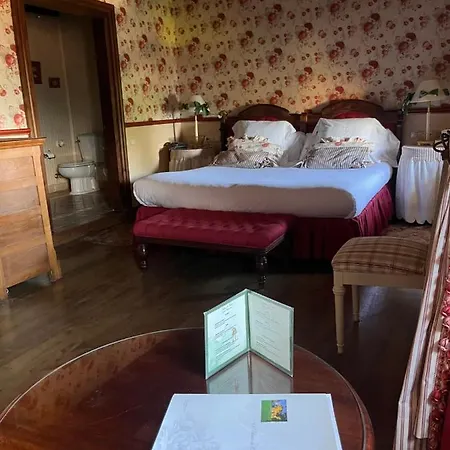 Palacio De Cutre 3*