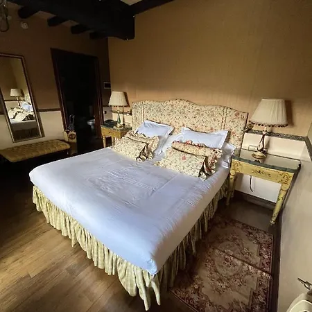 Palacio De Cutre Hotel La Goleta (Asturias)