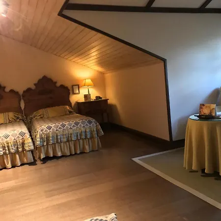 فندق Palacio De Cutre La Goleta (Asturias)