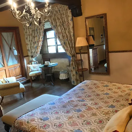 Palacio De Cutre 호텔 라골레타