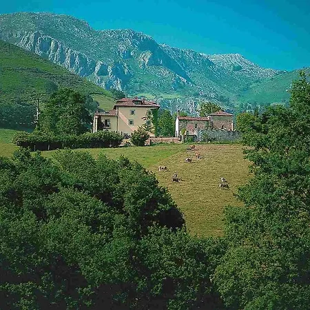 Palacio De Cutre Hotel 3*