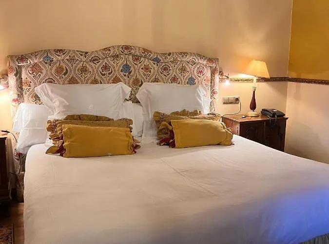 Palacio De Cutre Hotel 3*