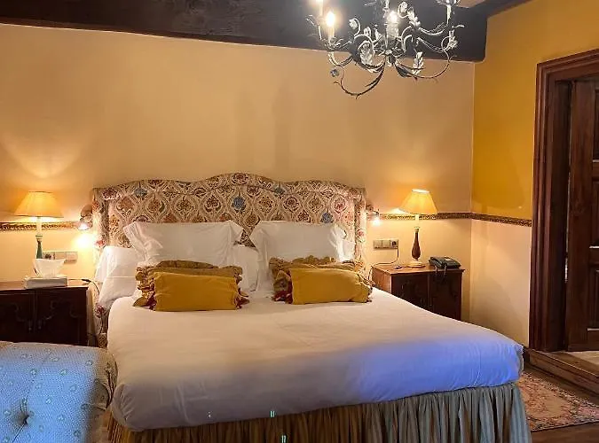 Hotel Palacio De Cutre La Goleta (Asturias)