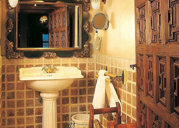 Hotel Palacio De Cutre